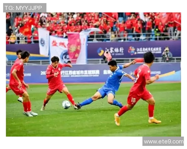 中国足球最具激情与感染力的球星揭秘 他们如何点燃球场氛围